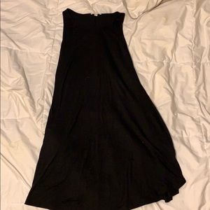 super cute black sundress !